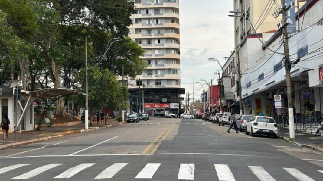 Rua Fernando de Camargo, centro de Americana