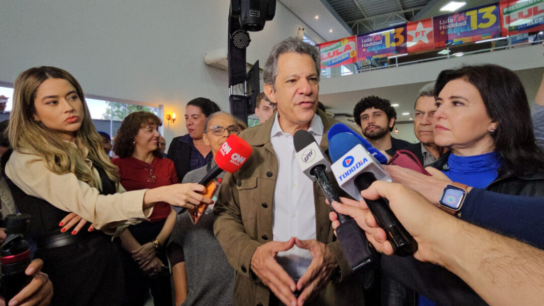 HADDAD LANÇA PLANO DE GOVERNO DE SANEAMENTO SITE - FOTOS (7)
